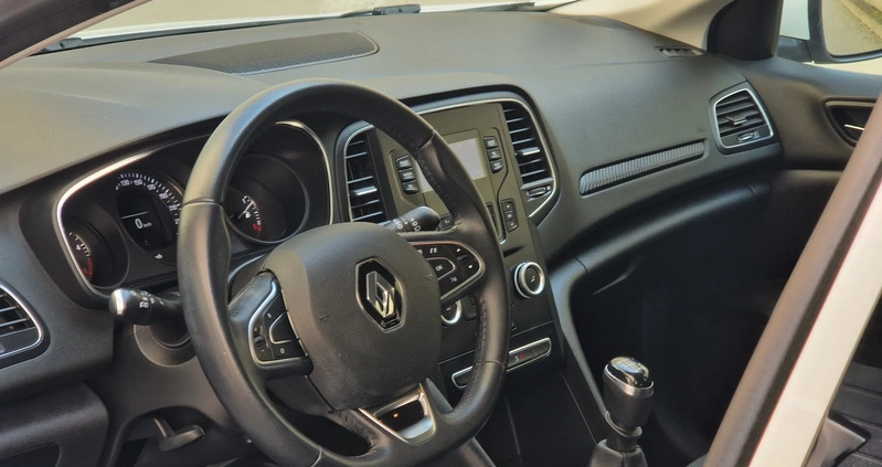 Renault Megane cena 47900 przebieg: 108000, rok produkcji 2019 z Lublin małe 352